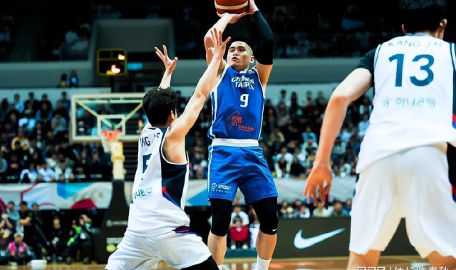 B体育首页-恭喜！中国男篮迎来3大利好，赢球排名将升至小组第2，感谢韩国队