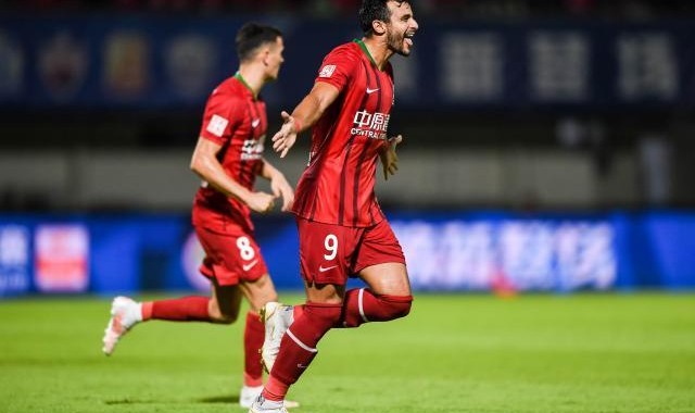 B体育首页-【中超】艾克森破门多拉多点射 广州队1比1河南